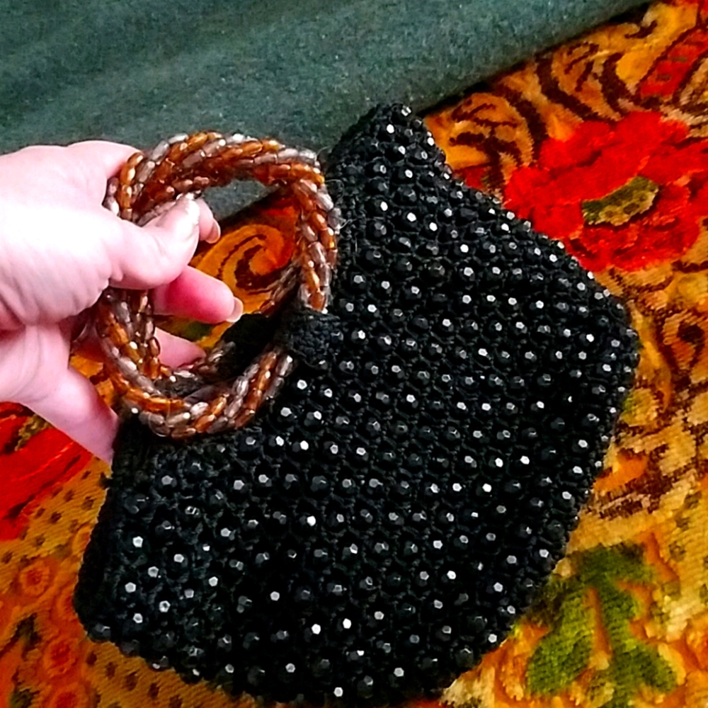 AUTHENTIC VINTAGE 30S CRYSTAL BEADED HAND BAG
